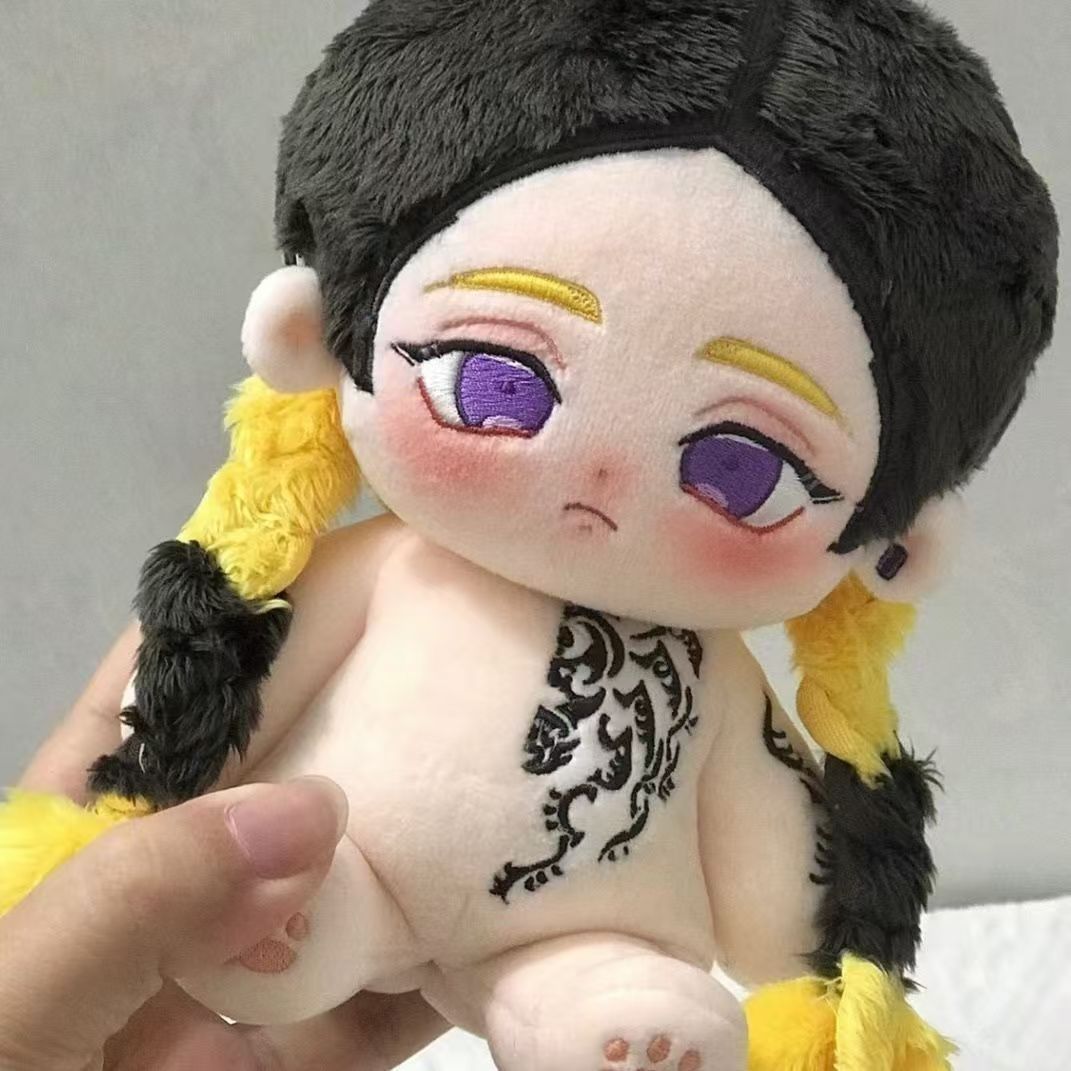 دمى ران هايتنى المحشوة بطول 20 - مراجعة Prop De Cosplay وسعره
