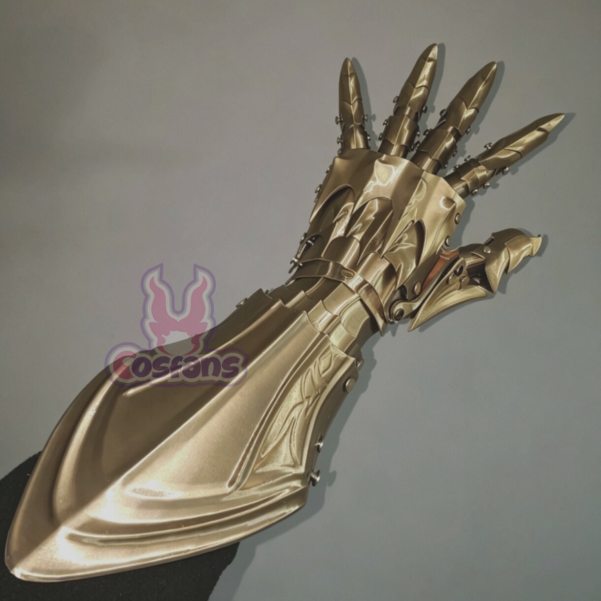 نسخة جديدة من قفازات الفارس ال - مراجعة Cosplay Material For Prop وسعره