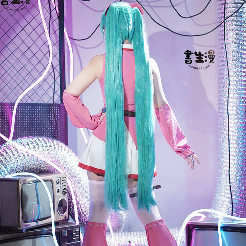 أزياء تنكرية أنمي MMiLku Gloom - مراجعة Prop De Cosplay وسعره