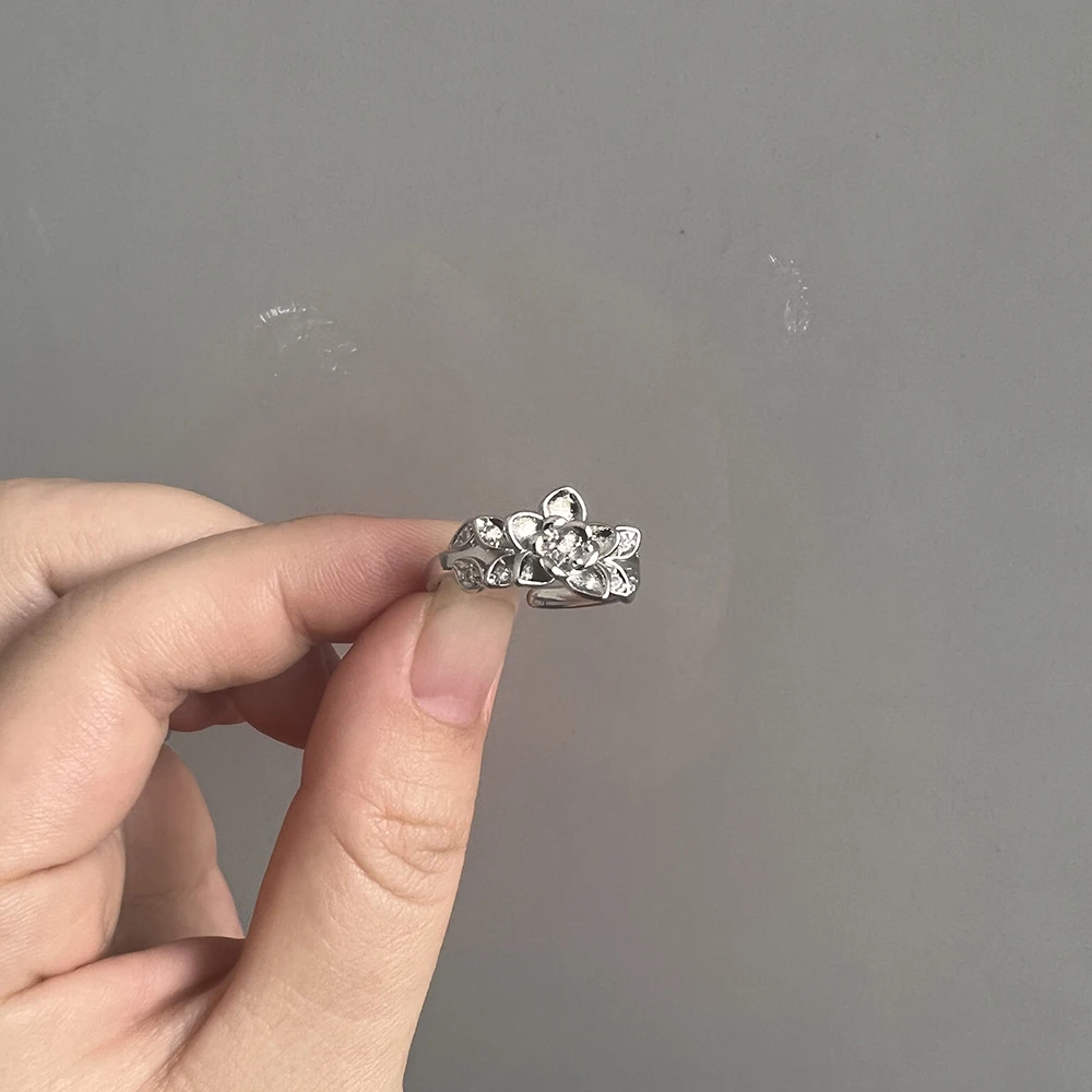 الحب والفضاء العميق كزيفير زين - مراجعة Cosplay Prop Diy وسعره