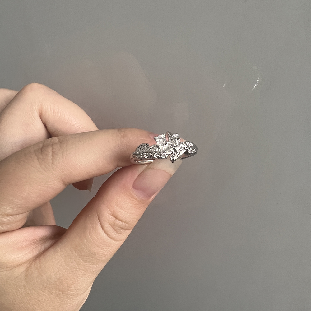الحب والفضاء العميق كزيفير زين - مراجعة Cosplay Prop Diy وسعره